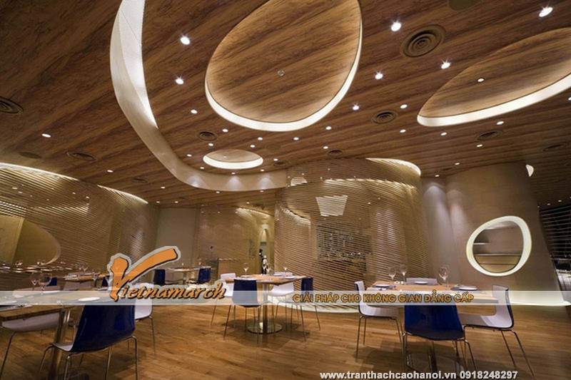 Quán Cafe có thiết kế hệ đèn trần và trần nhà vô cùng ấn tượng 11