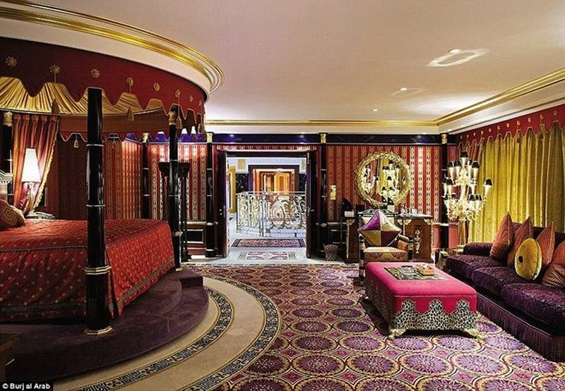 phòng ngủ của khách sạn Burj Al Arab