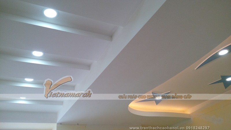 Trần thạch cao và đèn điện âm trần hoàn thiện cho nhà chị Hằng - Tân Mai - Hà Nội