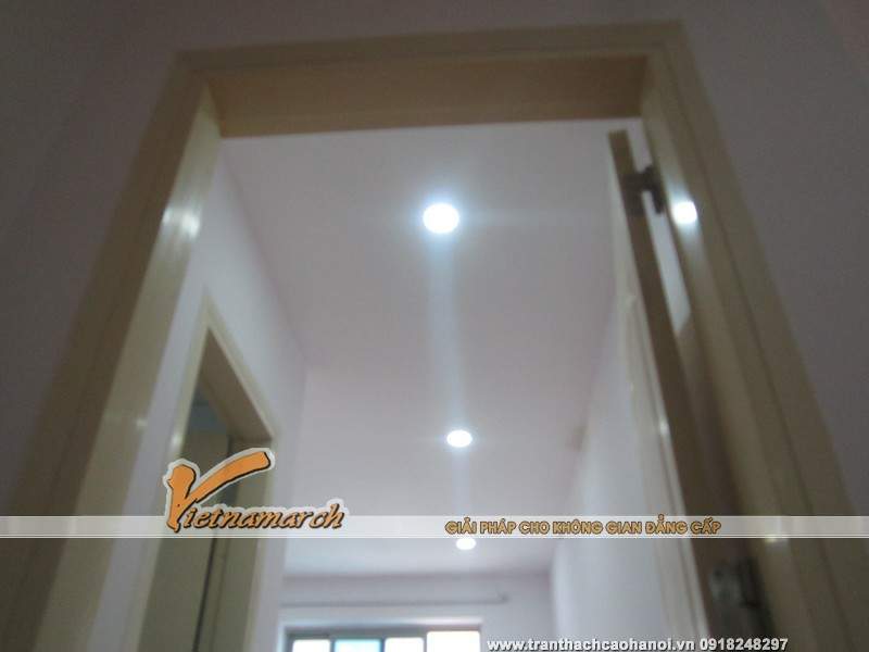 Hoàn thiện trần và hệ thống đèn chiếu sáng cho hành lang