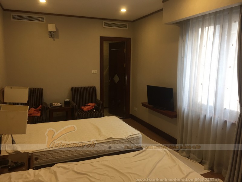 Thi công lắp đặt hoàn thiện cửa thăm trần Khách Sạn 3* Larosa, 36 Nguyễn Khuyến